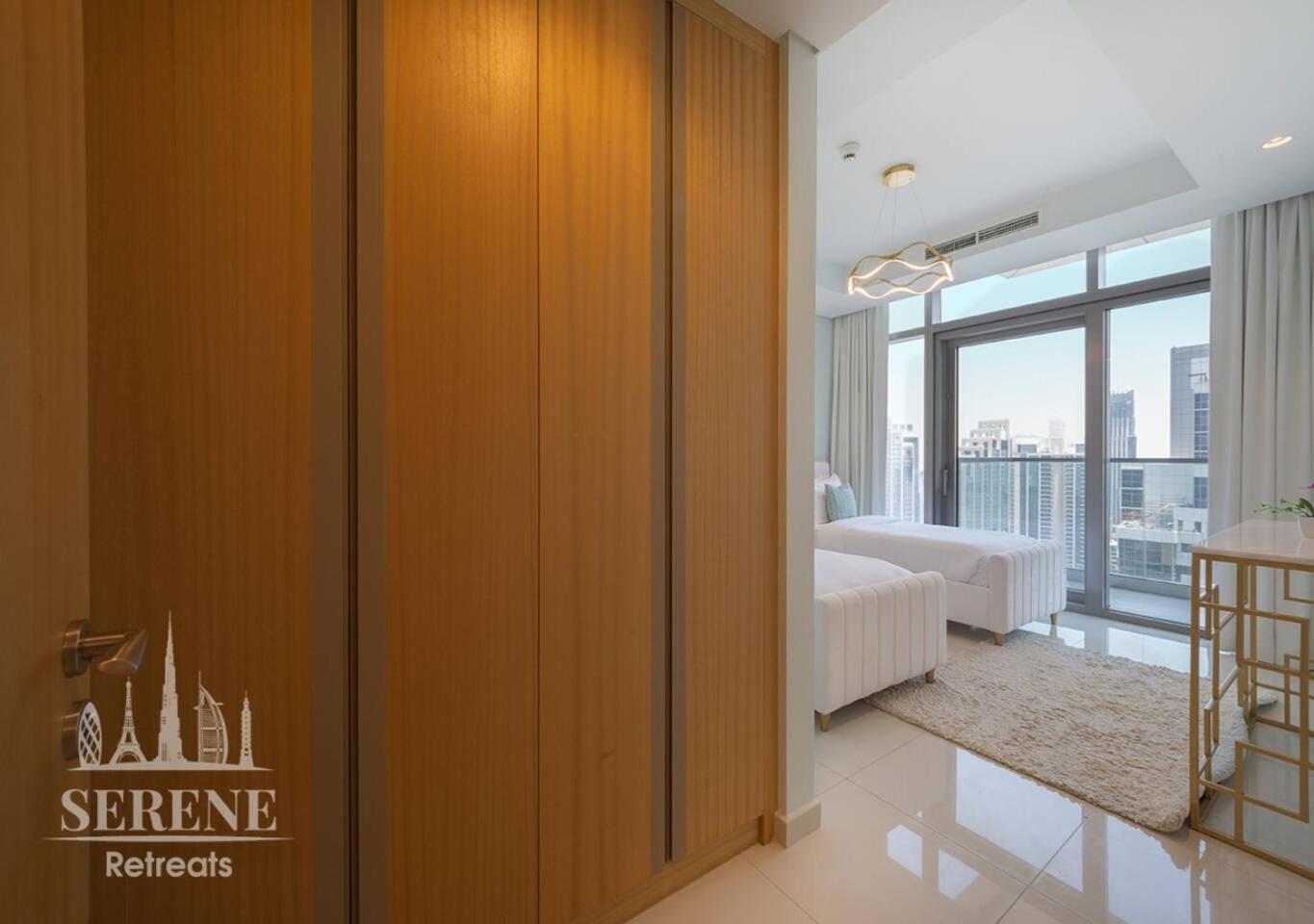 Serene Retreats Paramount 2 Bed Flat With Burj View Apartamento Dubai Exterior foto