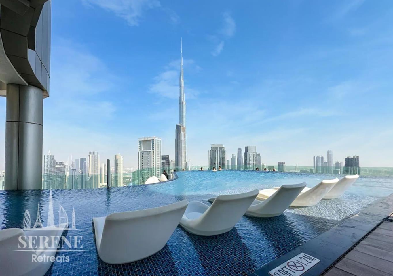 Serene Retreats Paramount 2 Bed Flat With Burj View Apartamento Dubai Exterior foto