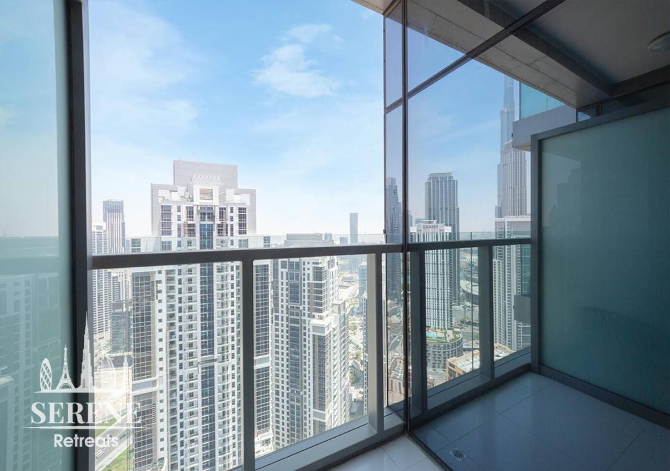 Serene Retreats Paramount 2 Bed Flat With Burj View Apartamento Dubai Exterior foto